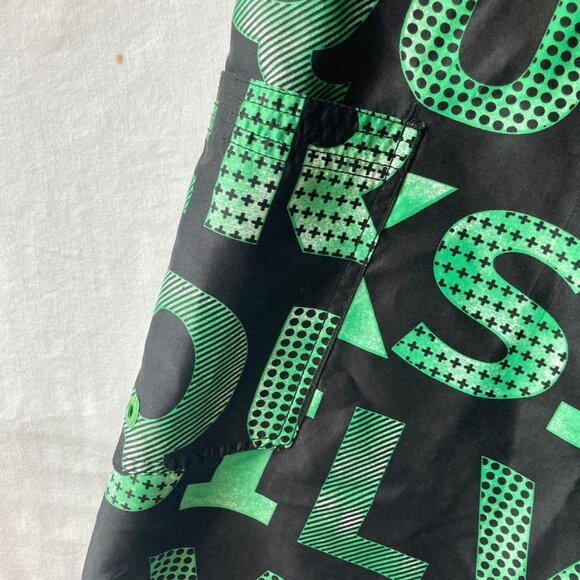 Vtg Quiksilver STORM Swim Trunks Mens Size 32 Green Black Logo Board Shorts - Picture 10 of 14